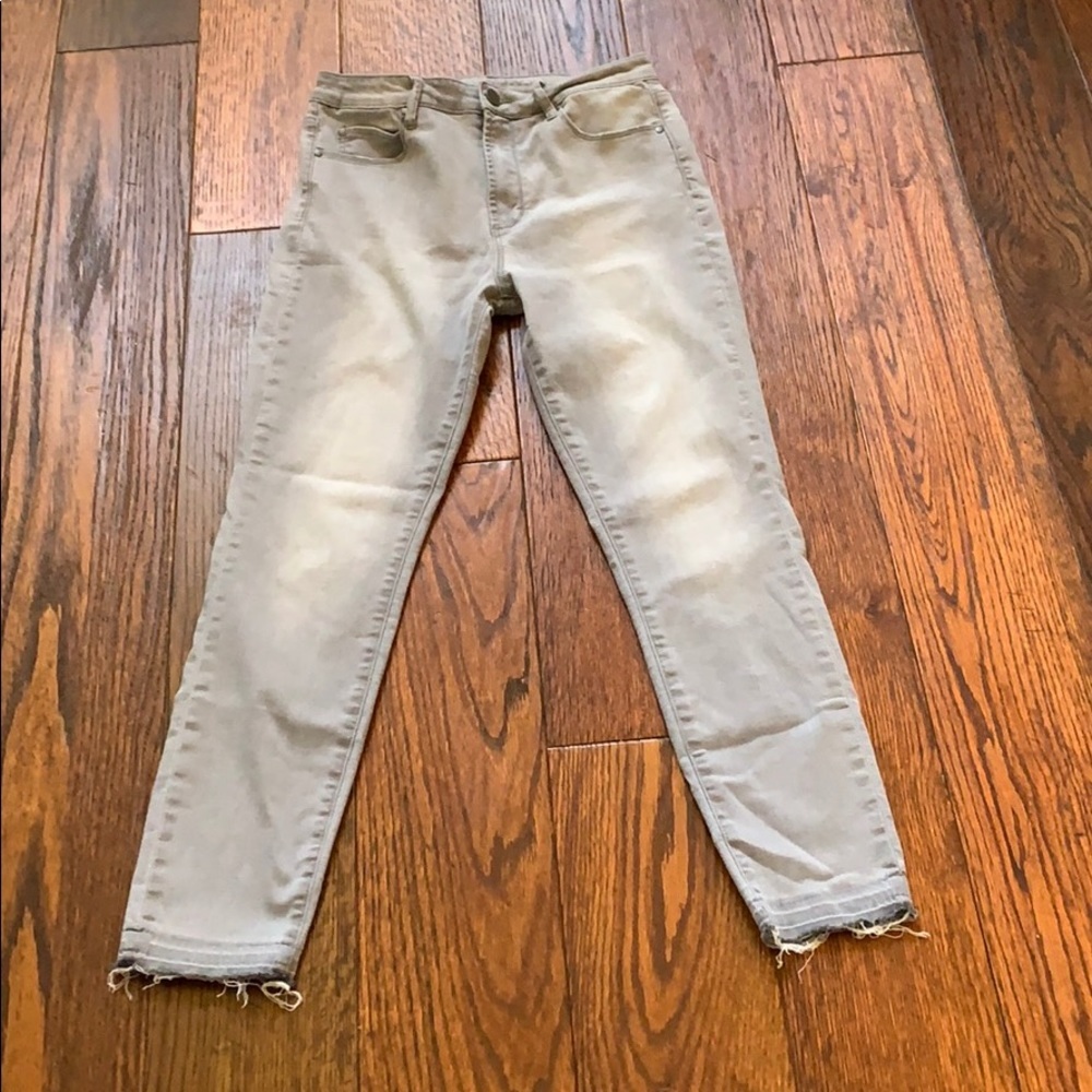 EUC light grey jeans